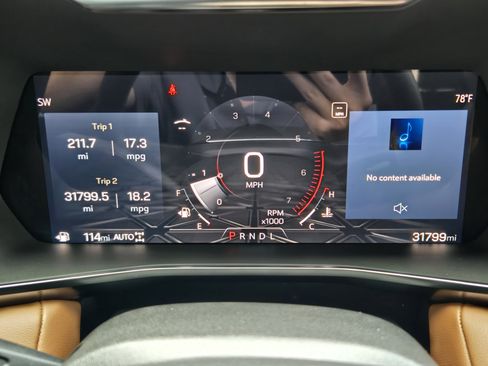 Used 2024 GMC Canyon AT4 w/ AT4 Premium Package image 11