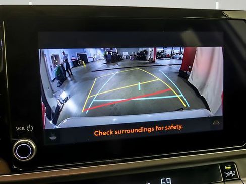 Certified 2025 Toyota Camry LE image 17