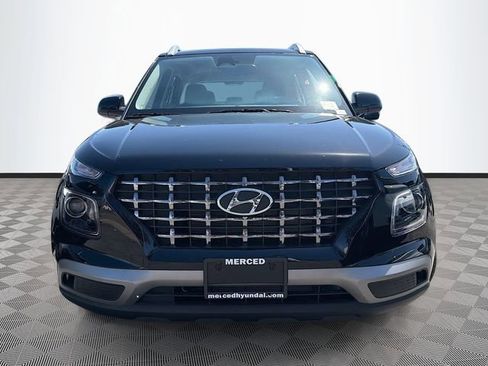 New 2026 Hyundai Venue FWD image 2