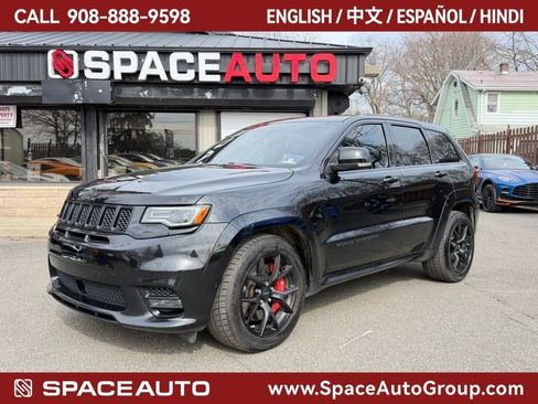 Used 2018 Jeep Grand Cherokee SRT image 1