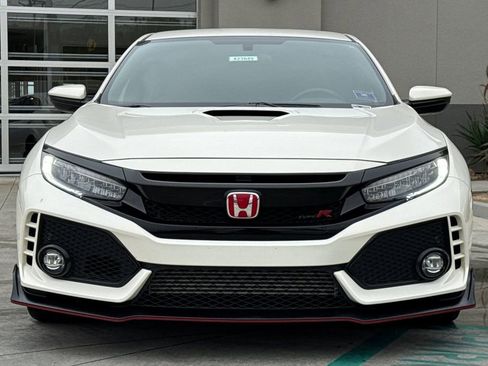 Certified 2018 Honda Civic Type R image 12