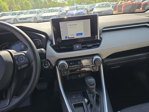 Used 2023 Toyota RAV4 XLE w/ Convenience Package image 21