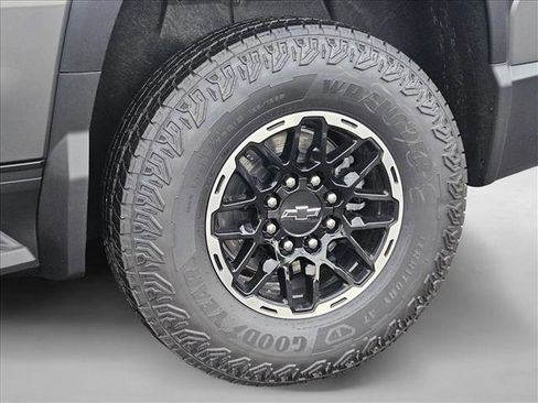 New 2026 Chevrolet Silverado EV Trail Boss w/ Plus Package image 10