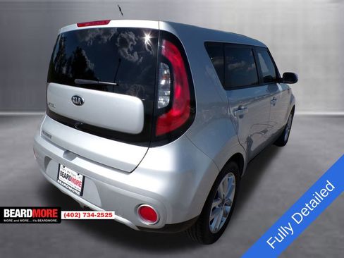 Used 2018 Kia Soul + image 8