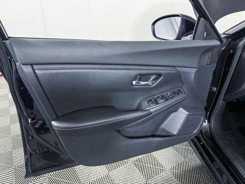 Certified 2021 Nissan Sentra S image 35