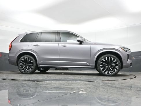New 2026 Volvo XC90 B5 Plus w/ Protection Package AWD/4WD image 38