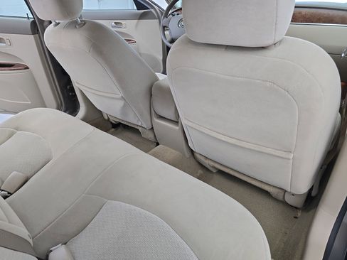 Used 2006 Buick LaCrosse CX FWD image 11