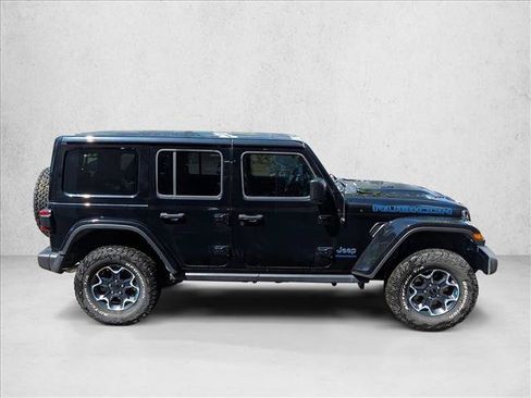 Used 2023 Jeep Wrangler Unlimited Rubicon 4xe w/ Cold Weather Group AWD/4WD image 4