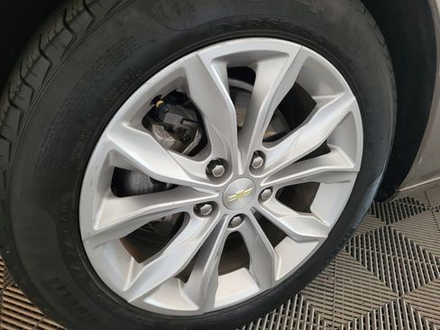 Used 2020 Chevrolet Malibu LT FWD image 31