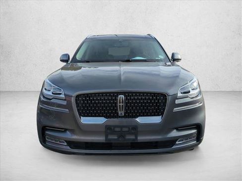 Used 2021 Lincoln Aviator Reserve w/ Equipment Group 210A image 2