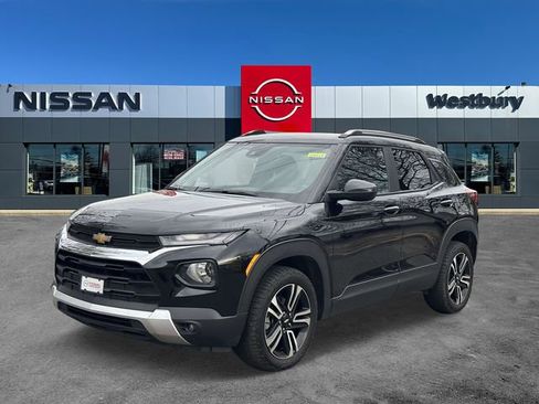 Used 2023 Chevrolet TrailBlazer LT w/ Convenience Package image 8