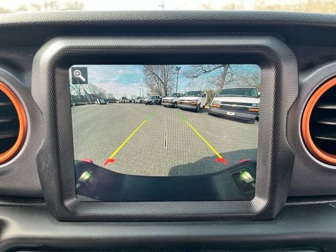 Used 2021 Jeep Gladiator Mojave image 39