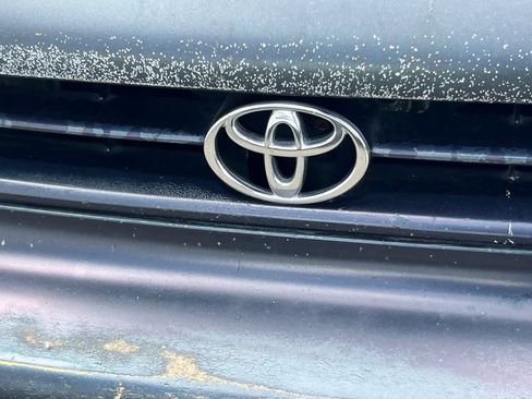 Used 1995 Toyota Camry LE FWD image 13