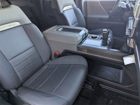 Used 2024 GMC Hummer EV 3X w/ Extreme Off-Road Package image 10