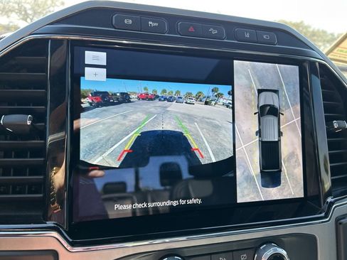 Used 2022 Ford F250 Lariat w/ Lariat Ultimate Package image 35