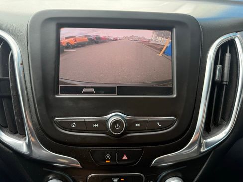 Used 2022 Chevrolet Equinox LT FWD image 23
