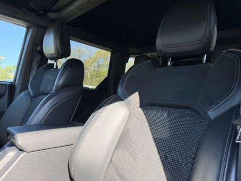 Used 2024 Ford Bronco Raptor AWD/4WD image 11