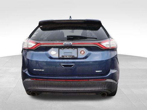 Used 2017 Ford Edge SE AWD/4WD image 10