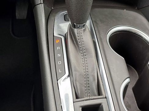 Used 2021 Chevrolet Equinox LT AWD/4WD image 26