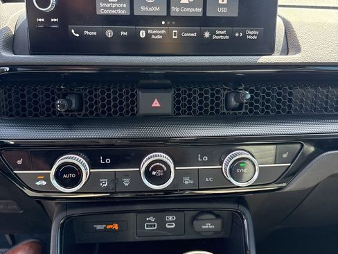 Used 2024 Honda CR-V EX-L image 11