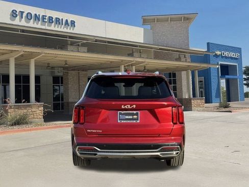 Used 2023 Kia Sorento SX image 6