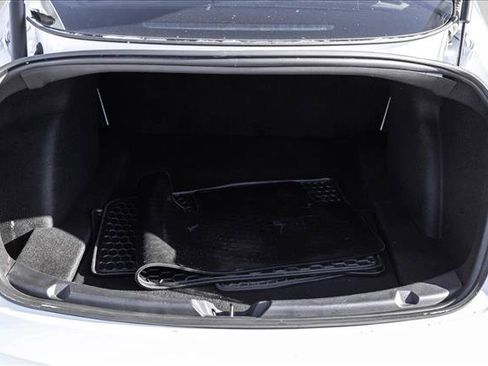 Used 2021 Tesla Model 3 Standard Range Plus image 21