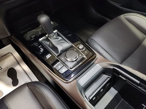 Used 2025 MAZDA CX-30 AWD 2.5 S w/ Premium Package image 17