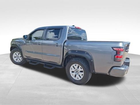 Certified 2023 Nissan Frontier SV w/ Tow Package RWD image 6