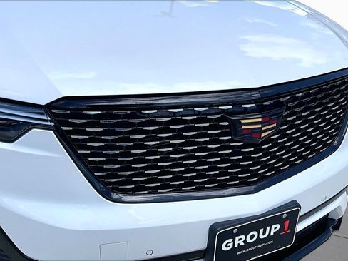 Used 2025 Cadillac XT6 Premium Luxury FWD image 28
