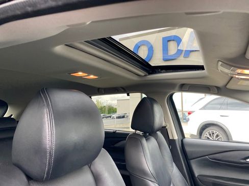 Used 2019 MAZDA CX-9 Touring w/ Touring Premium Package AWD/4WD image 26