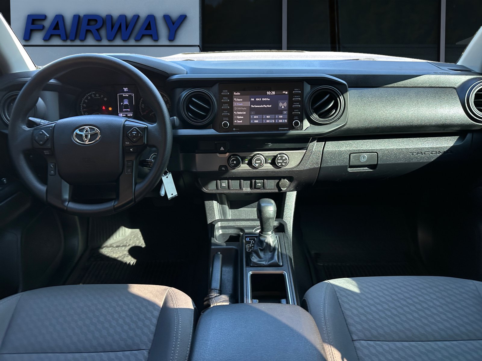 Used 2022 Toyota Tacoma SR w/ SR Convenience Package RWD image 14