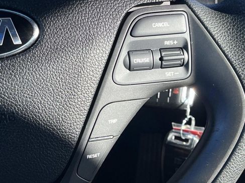 Used 2016 Kia Forte LX w/ LX Popular Plus Package image 31