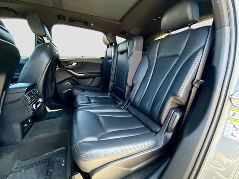 Used 2018 Audi Q7 3.0T Premium Plus w/ Premium Plus Package AWD/4WD image 22