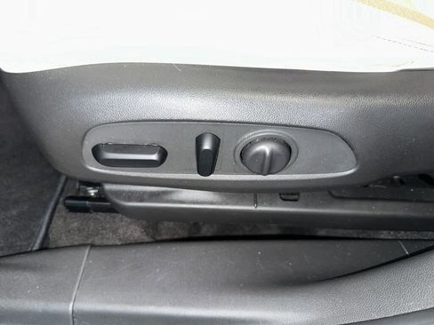 Certified 2022 Buick Encore GX Select image 6