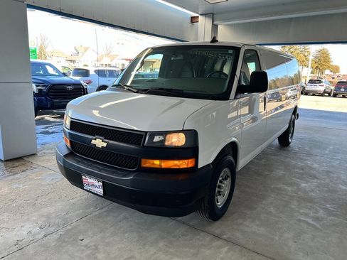 Used 2022 Chevrolet Express 2500 Extended w/ Driver Convenience Package image 2