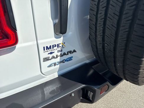 Used 2025 Jeep Wrangler Unlimited Sahara image 31