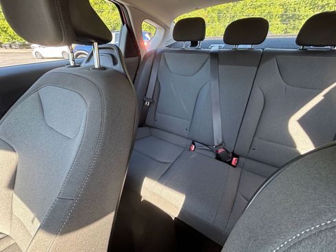Used 2025 Kia K4 FWD image 35