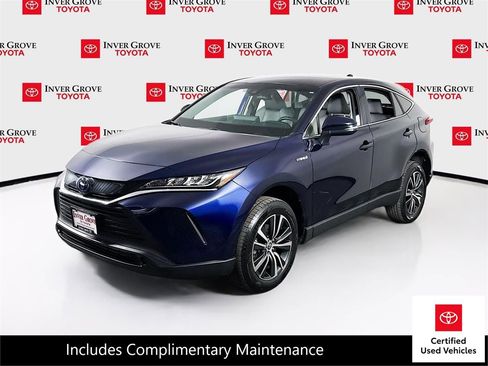 Certified 2021 Toyota Venza LE AWD/4WD image 1