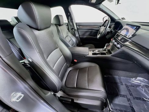 Used 2022 Honda Accord Sport image 25
