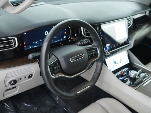 Used 2022 Jeep Grand Wagoneer Series I w/ Convenience Group III AWD/4WD image 26