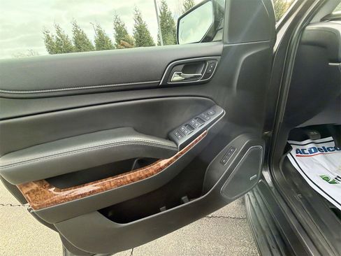Used 2018 Chevrolet Tahoe Premier image 21