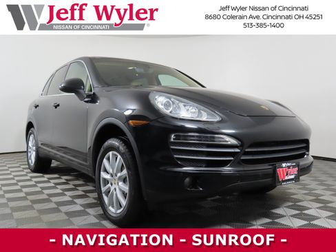 Used 2012 Porsche Cayenne S image 1