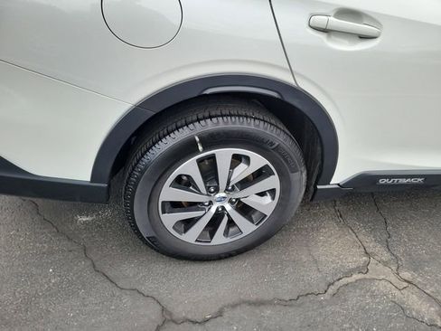 Used 2022 Subaru Outback Premium image 20