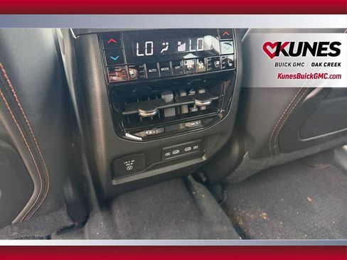 Used 2026 Jeep Grand Cherokee L Summit w/ Obsidian Package AWD/4WD image 35