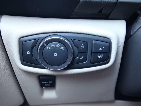 Used 2019 Lincoln Nautilus Reserve w/ Driver Assistance Package AWD/4WD image 22