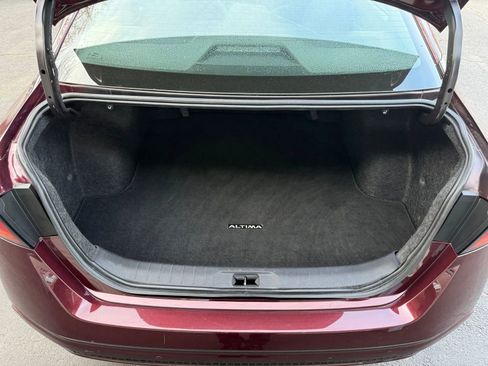 Used 2023 Nissan Altima 2.5 SV image 5