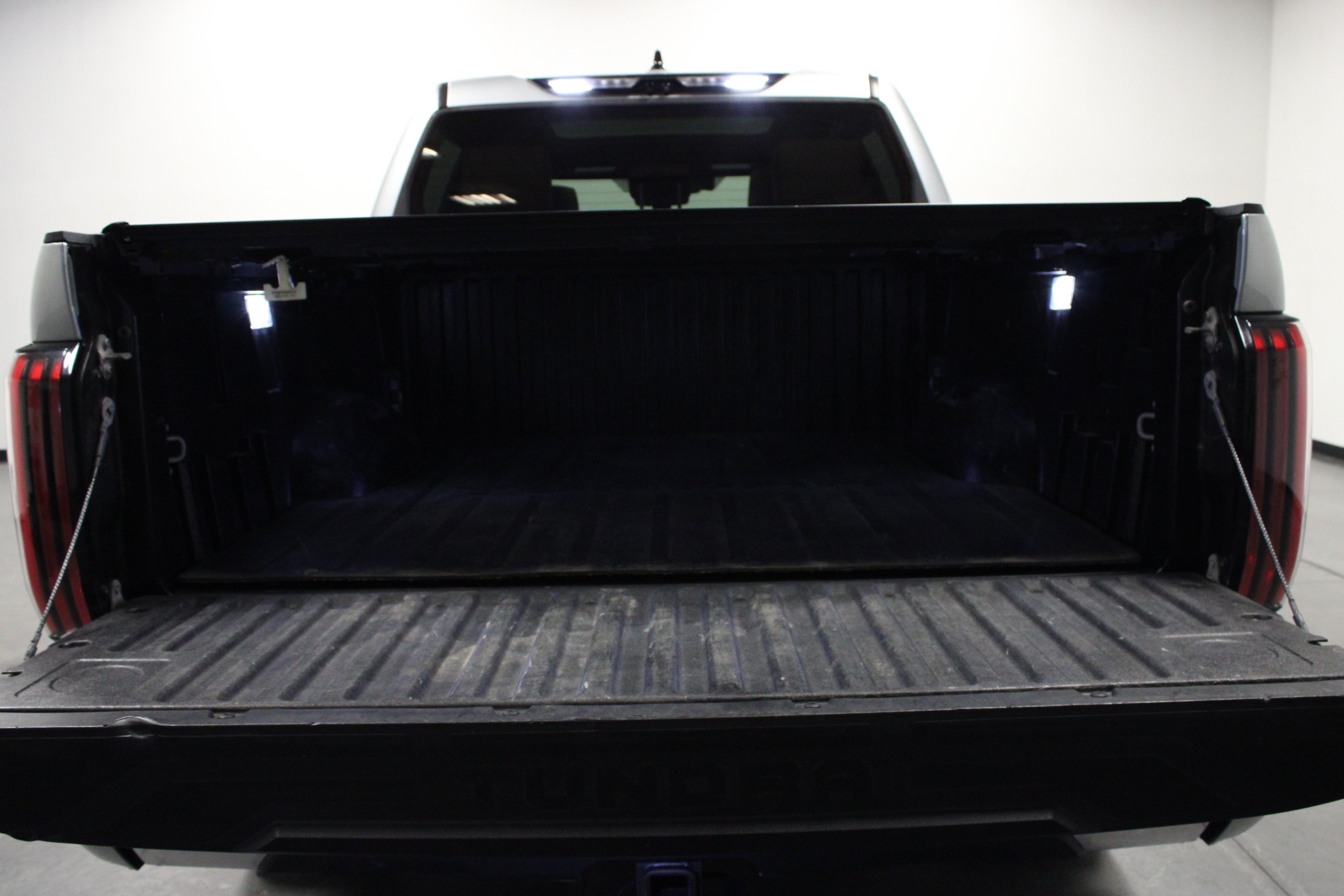 Used 2022 Toyota Tundra 1794 Edition AWD/4WD image 14