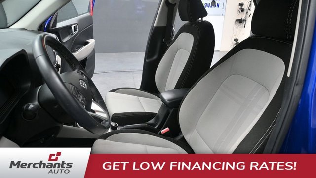 Used 2023 Hyundai Venue SEL FWD image 19