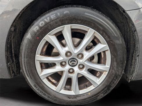 Used 2016 MAZDA MAZDA3 i Sport w/ Preferred Equipment Package image 39