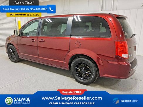 Used 2019 Dodge Grand Caravan GT FWD image 3